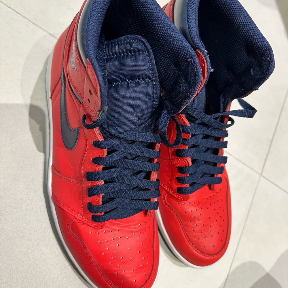 Jordans Nike Men's Red and Blue High-Top Sneakers